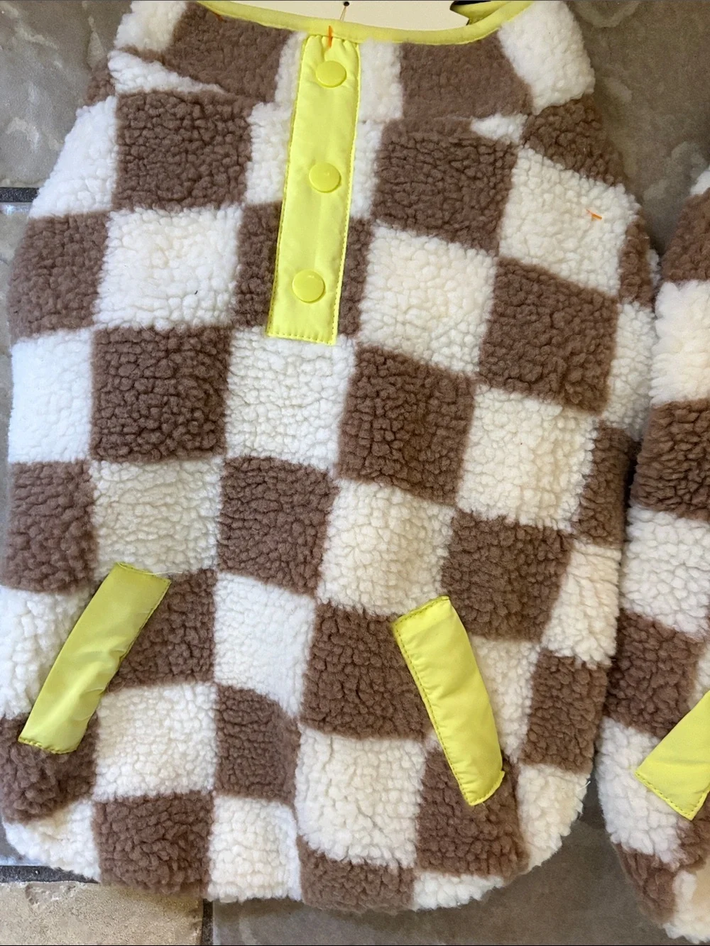 Oodles Checkerboard Sherpa Dog Sweater - Brown & Cream with Lime lot 2